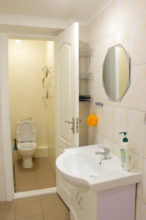 Uneed Rooms Somnium Kiev Esterno foto